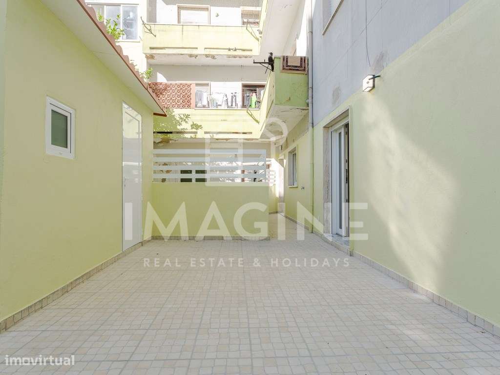 Apartamento T4 com terraço, churrasqueira e arrecadação - Bairro do...-35