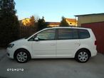 Volkswagen Touran - 4