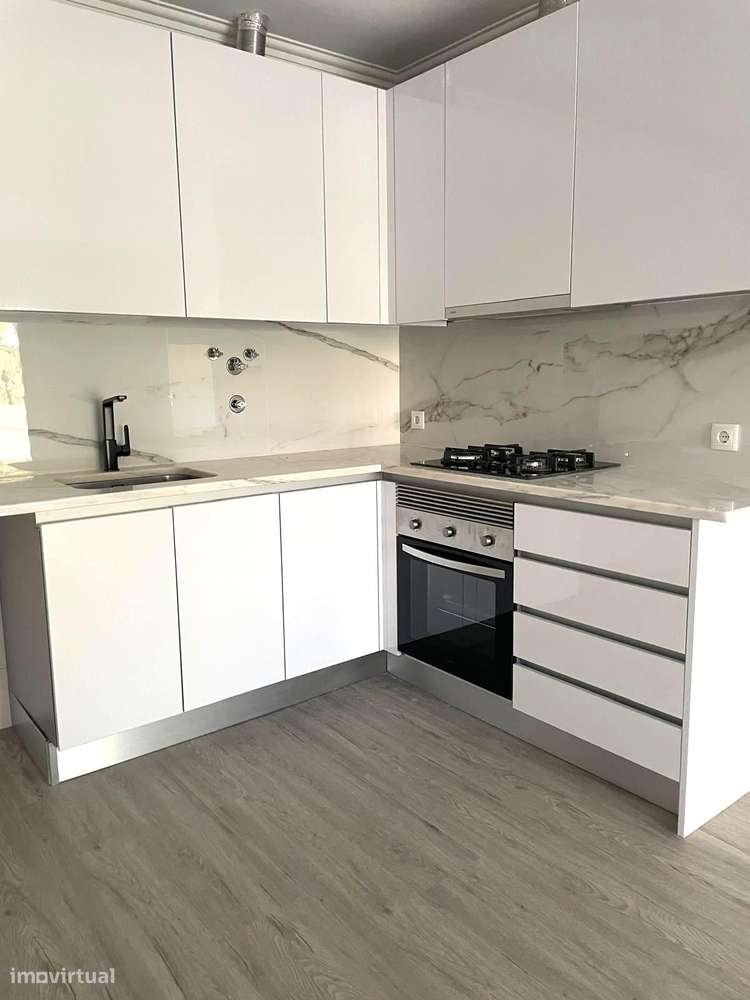 Moradia T3 Geminada - Estradas das Machadas - Totalmente Renovada-20