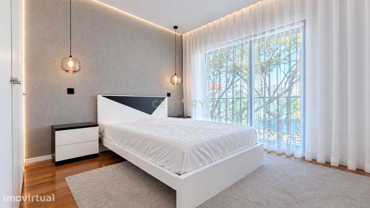 Luxury Property - Apartamento T3 no Edifício Astrolab – Vista Mar, Pis-17