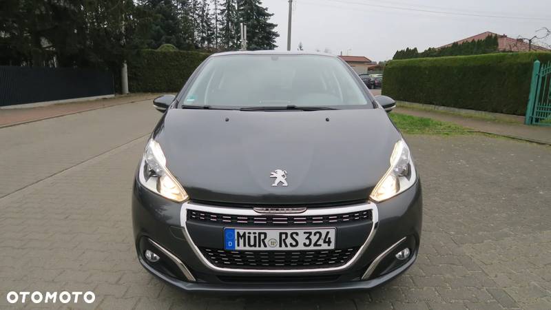 Peugeot 208 - 2