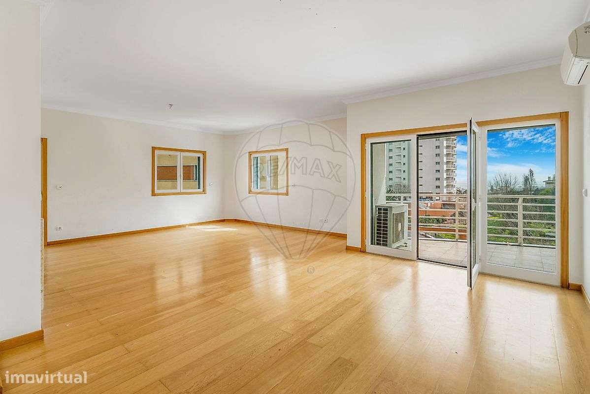 Apartamento T3 para arrendamento - Grande imagem: 3/28