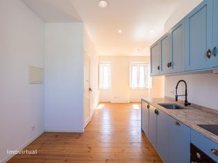 Apartamento T3, inserido em Moradia em São Pedro do Estoril. - Grande imagem: 2/15