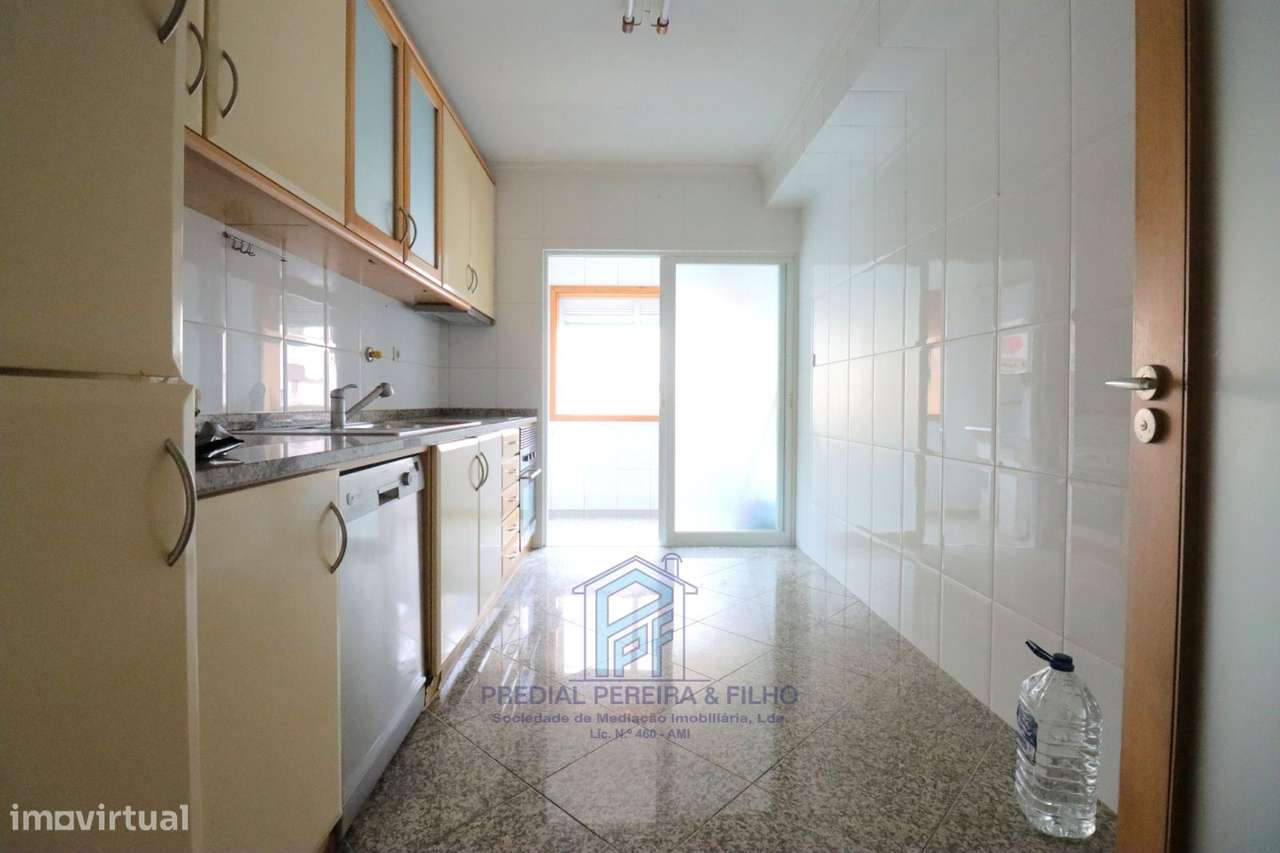 Apartamento T2- Rio Tinto / Forno - Grande imagem: 5/25