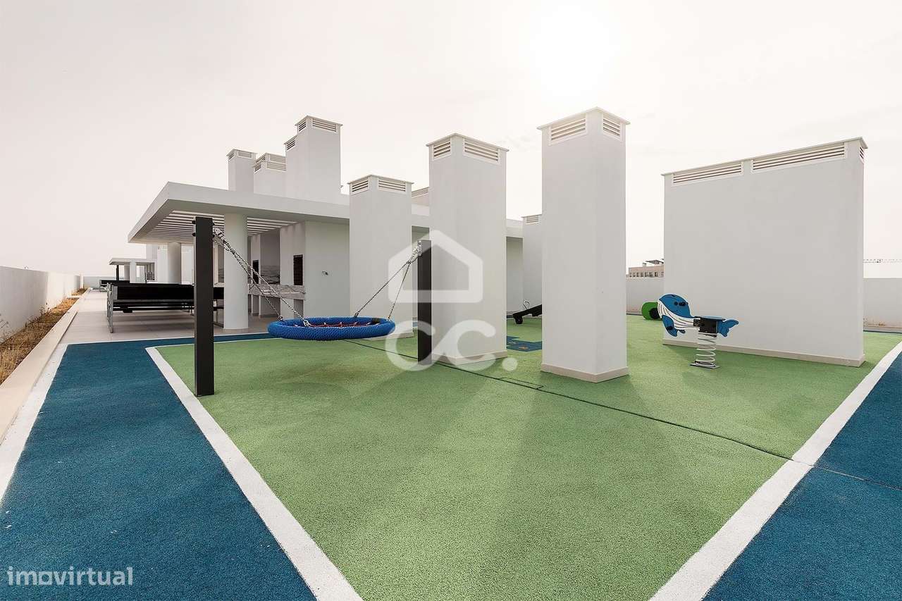 Apartamento T3 c/ Varanda | Condomínio JABA, Barreiro-32