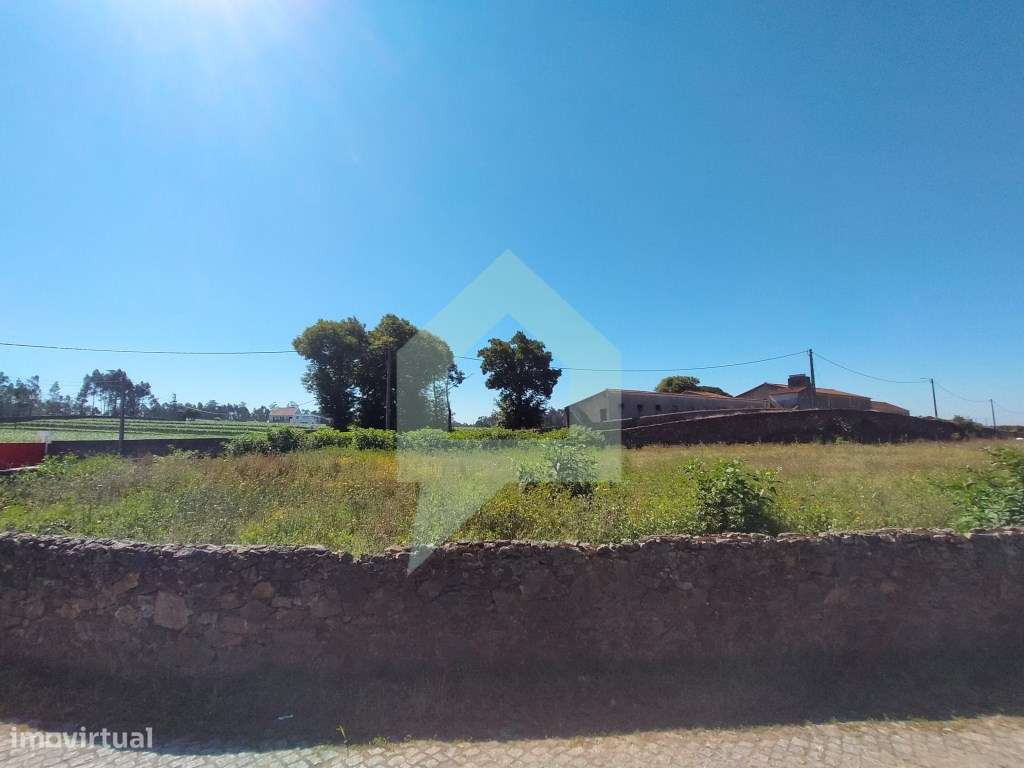 Terreno para Loteamento de 29 moradias e uma loja com projeto aprov... - Grande imagem: 2/36