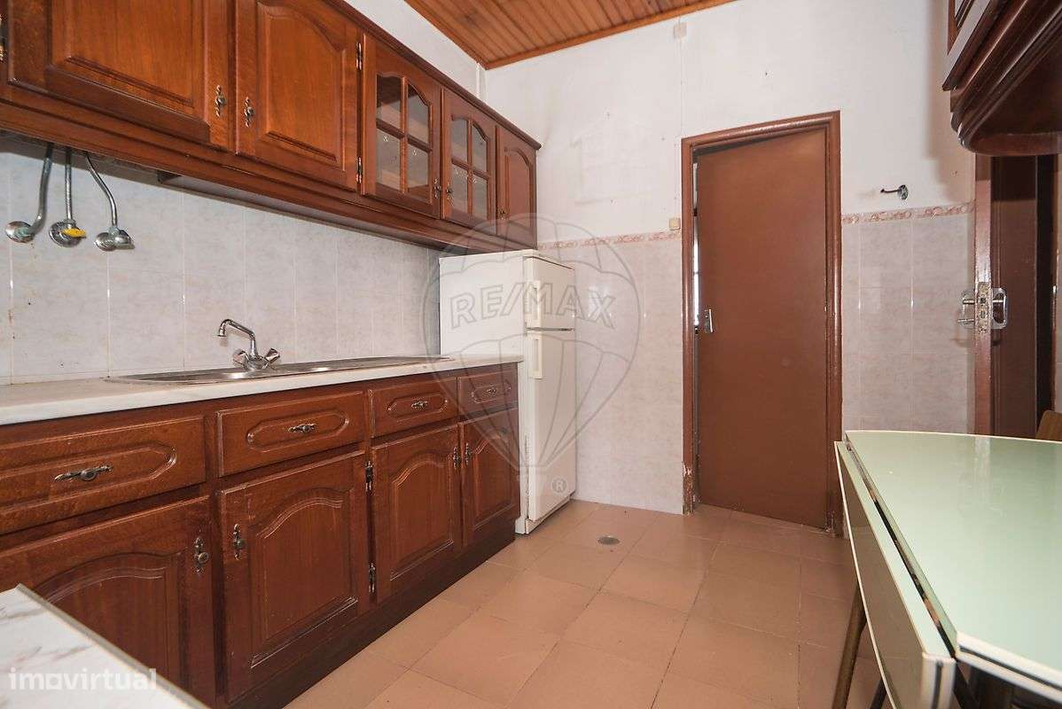 Moradia T2 para venda-17