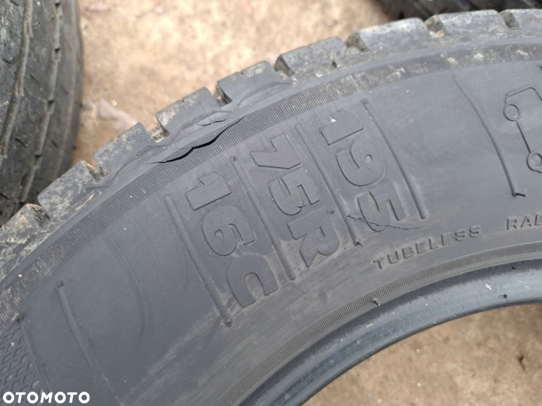 OPONA OPONY 6 SZTUK MICHELIN AGILIS 195/75R16C KOMPLET - 10