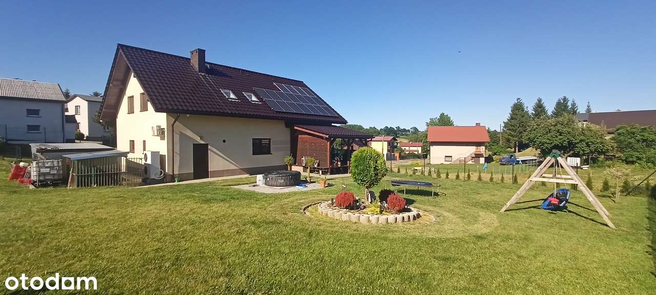 Na sprzedaż komfortowy dom w Jastrzębiu-Zdoju w dzielnicy Bzie - Pełny obrazek: 1/14