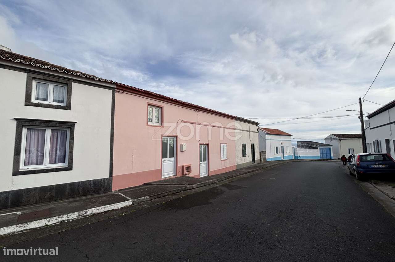 Moradia T2+1 com Quintal, Anexo e Acesso por Duas Ruas – Ponta Garç... - Grande imagem: 3/21