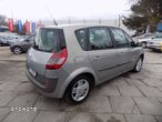 Renault Scenic - 4