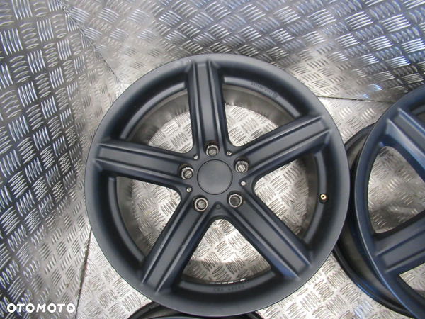 Felgi Opel Insignia A BMW Vw T5 T6 8Jx18 et30 5x120 - 4