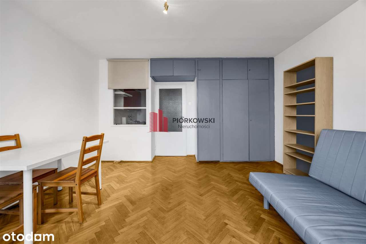 Kawalerka z widokiem na Mokotów-8