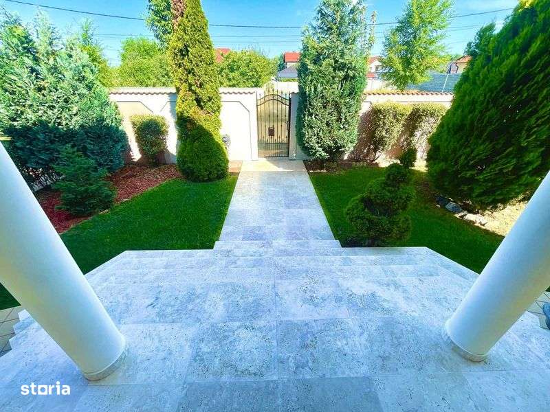 Casa particulara P+E+M (propietar) - Imagine principală: 4/8