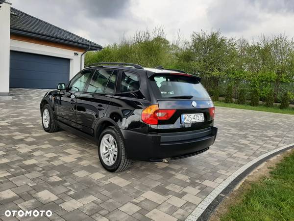 BMW X3 2.0d - 12