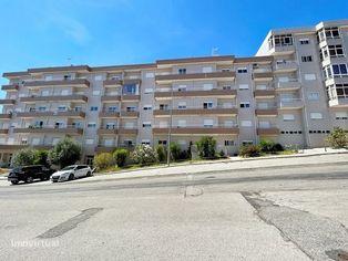 Apartamento T2 à venda em Oliveira de Azeméis