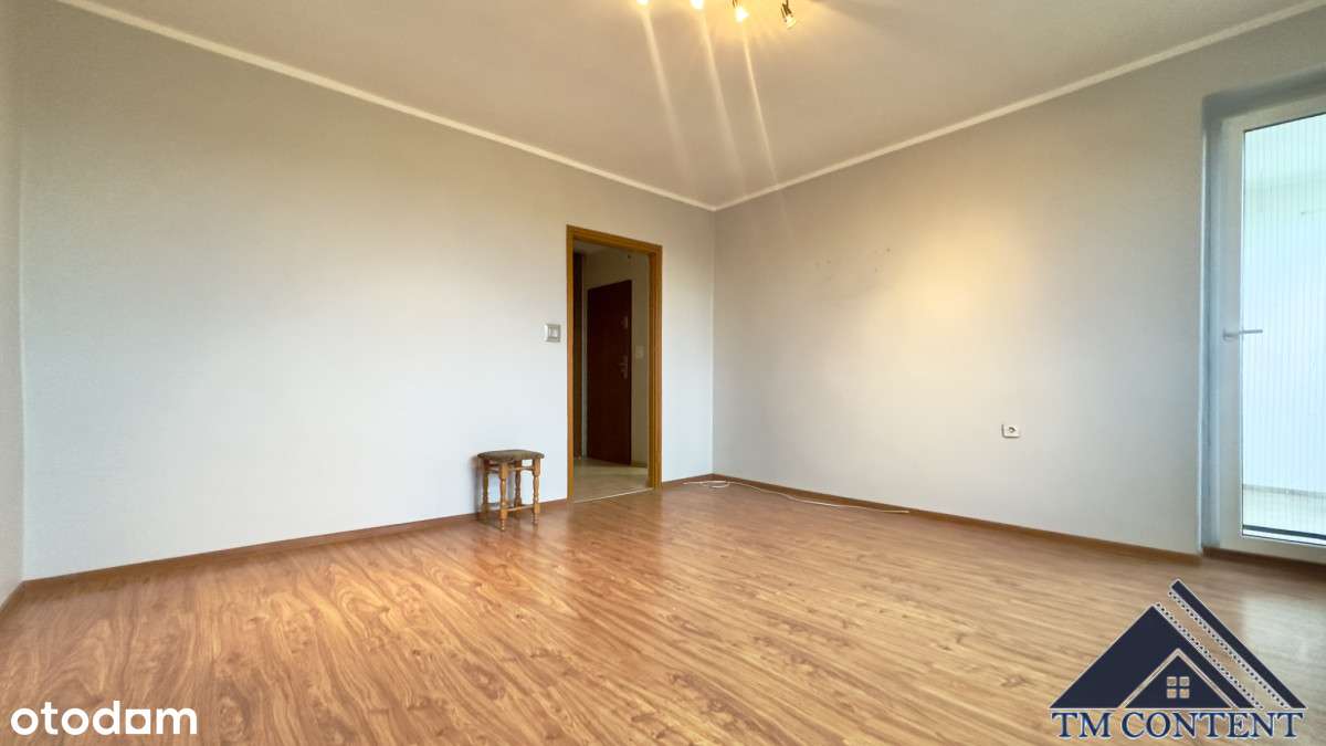 Mieszkanie z garażem w spokojnej okolicy.-2