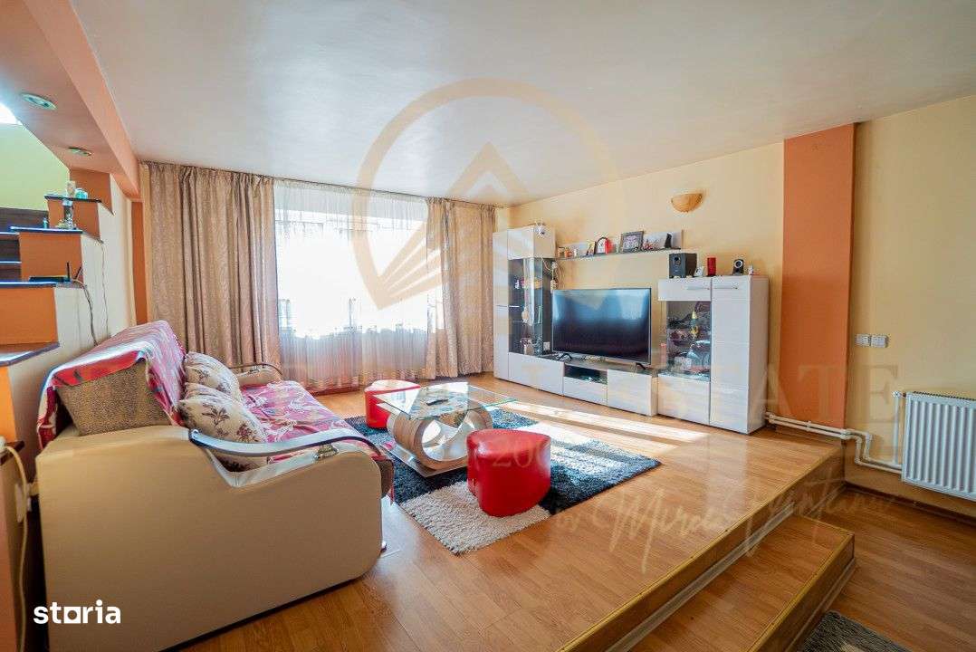 AGIGEA - Casa D+P+1E+M pe un teren de 631 mp cu deschidere la 2 străzi - Imagine principală: 2/20