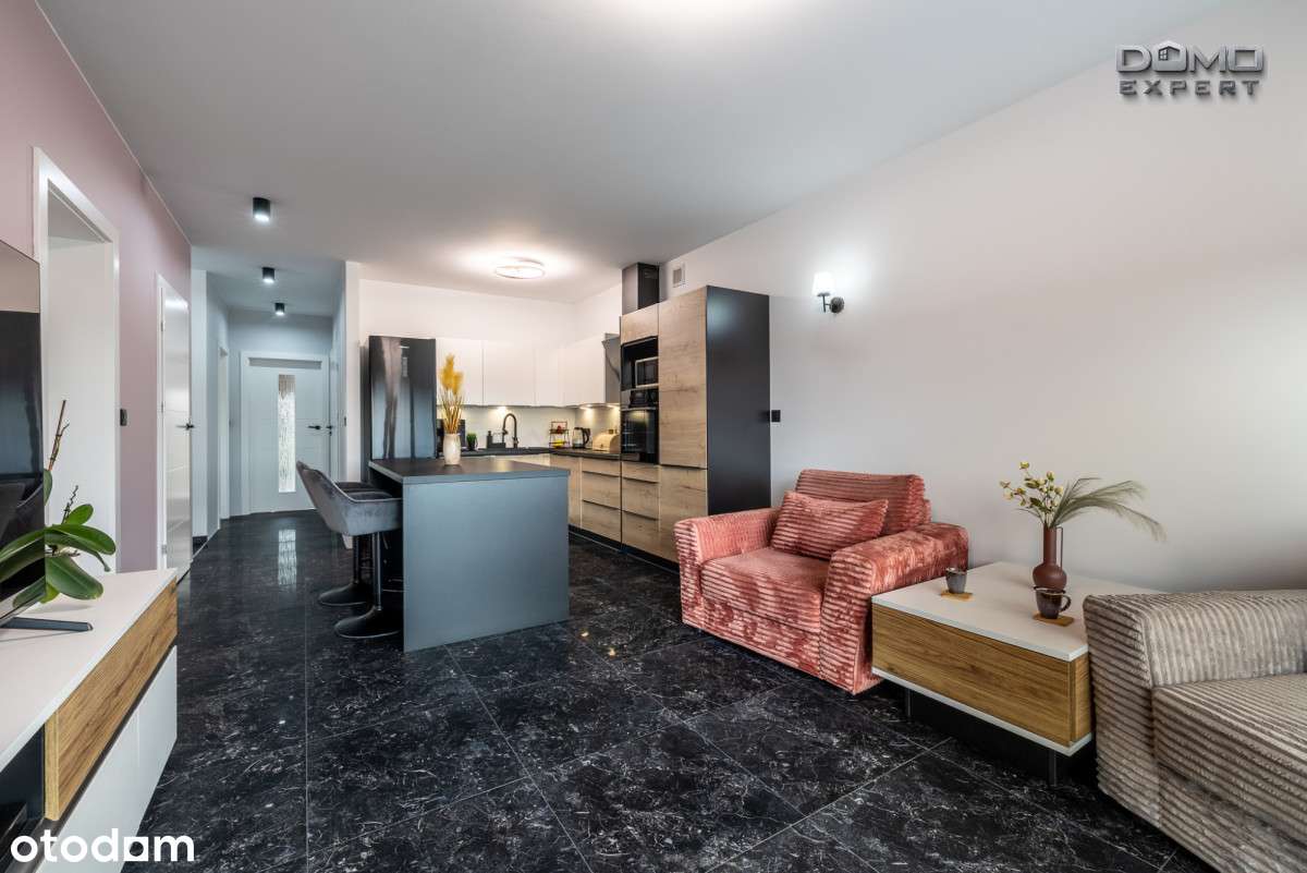 4 pok ogród i 2 szerokimi miejscami parkingowymi-2