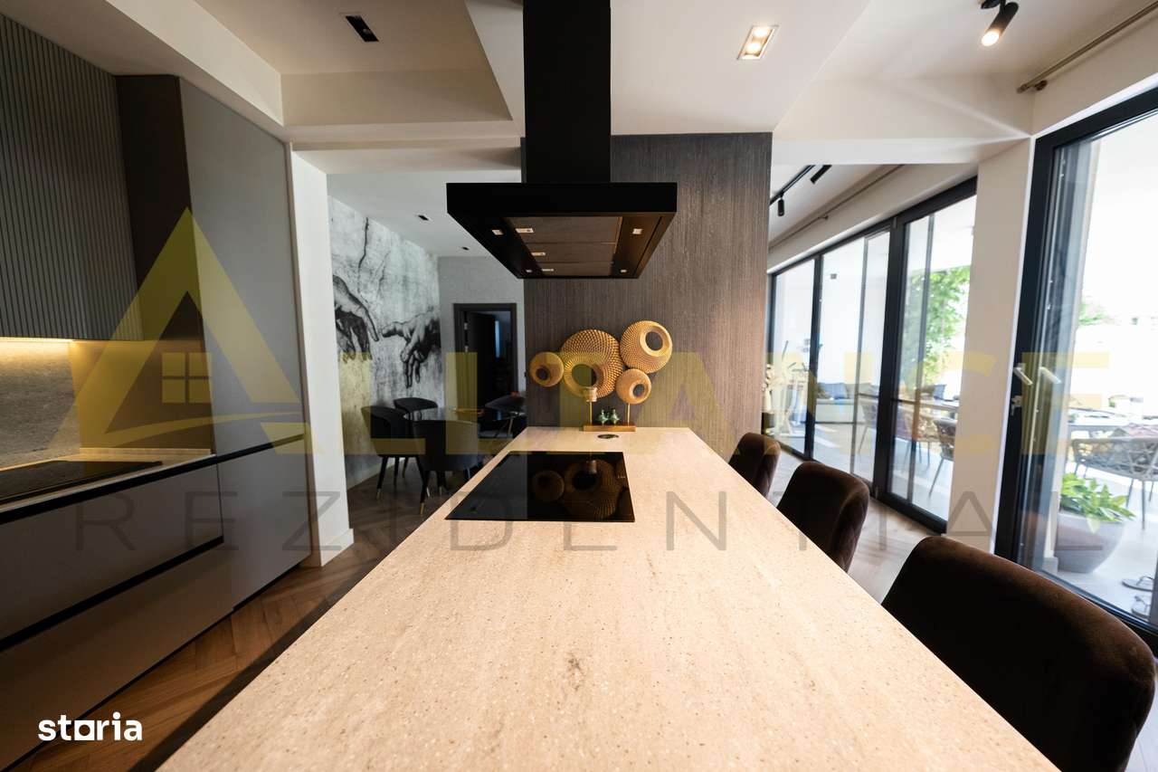 Vila premium cu piscina - Imagine principală: 3/17