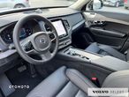 Volvo XC 90 - 9