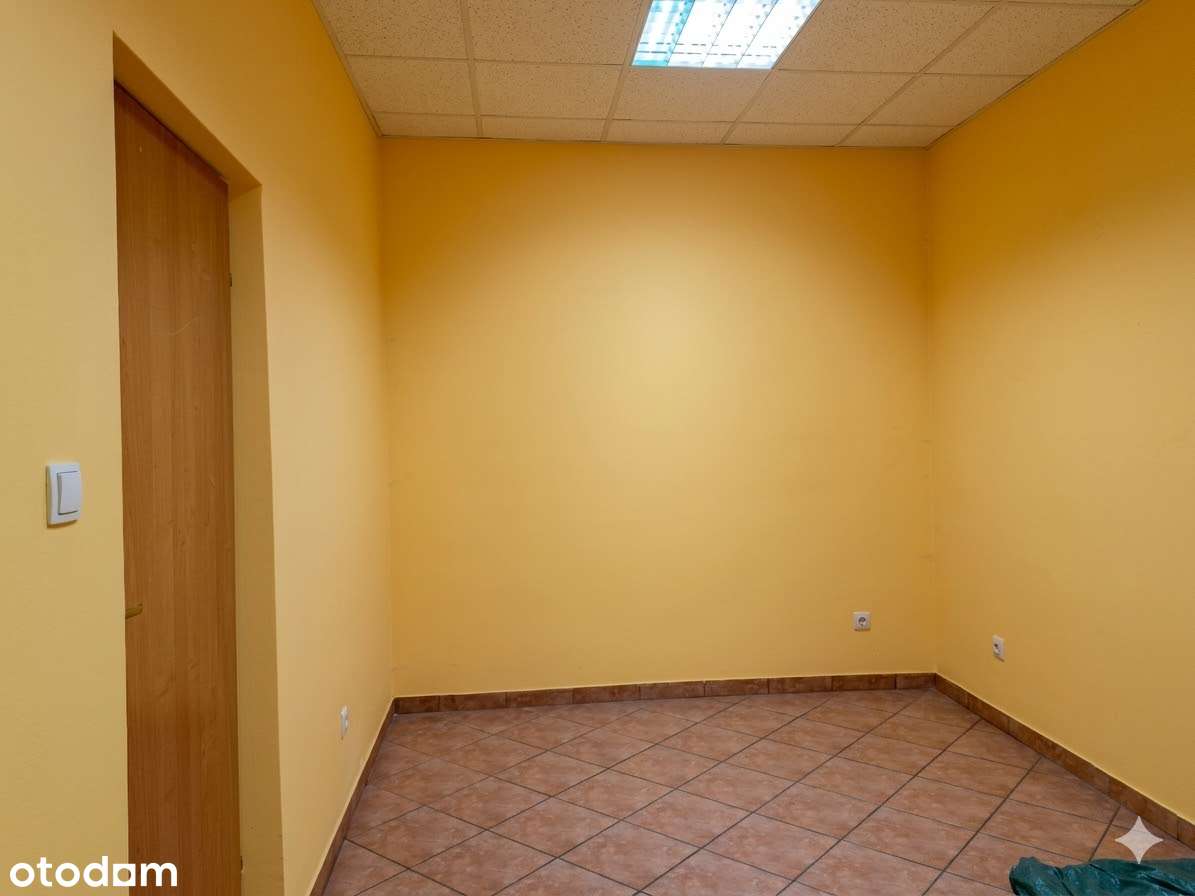 Lokal usługowy 86,6 m² | Centrum Myśliborza | Wejście z ulicy - Pełny obrazek: 5/8