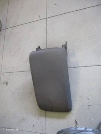 Apoio De Braço APB37 VW PASSAT SW 2004 - 4