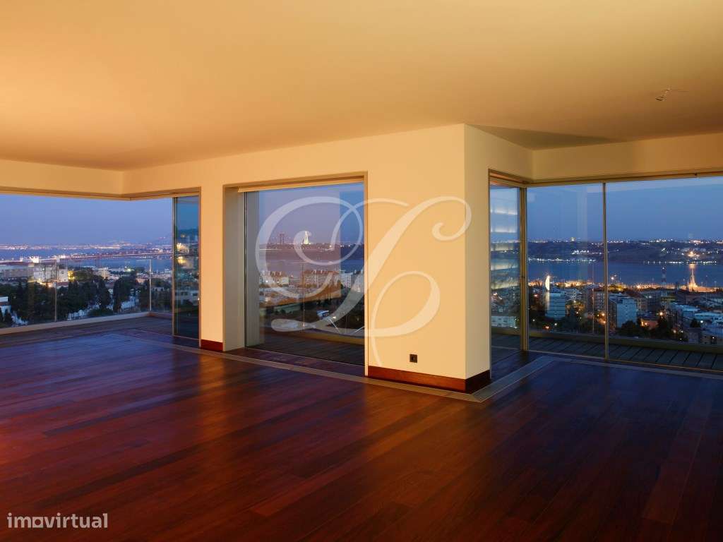 Apartamento T4 c/ Vista para o Rio Tejo | Empreendimento Sky Restelo-10