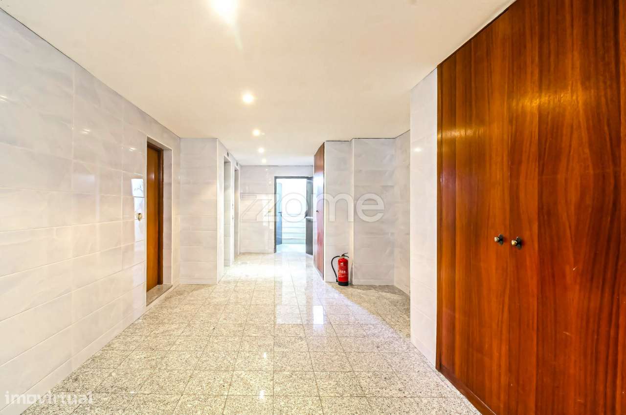 Apartamento T3 com 3 varandas e 2 lugares de garagem - Castelo da Maia - Grande imagem: 5/56