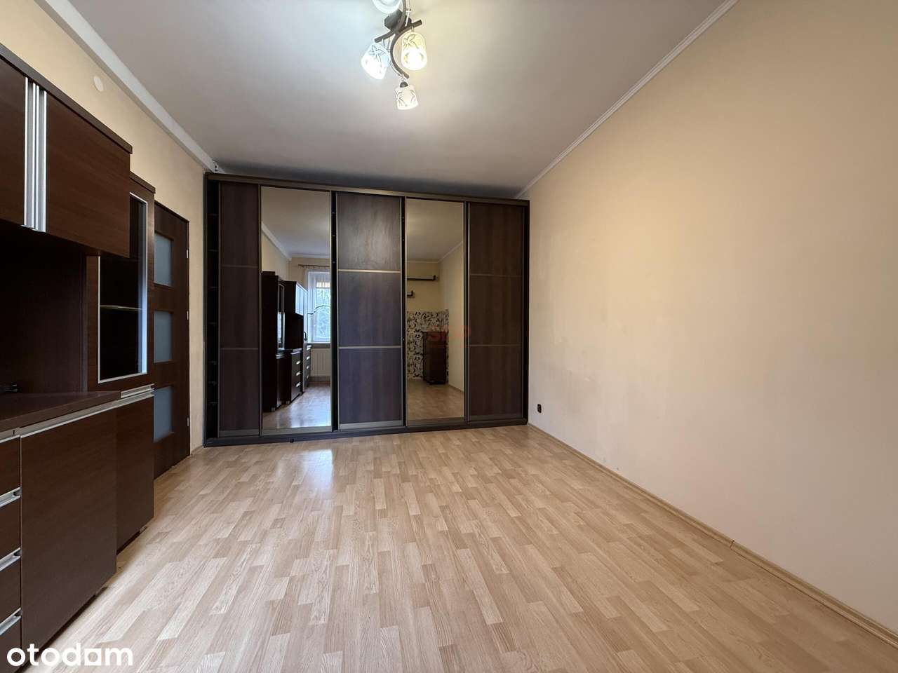 Mieszkanie 50 m² na Stokach + prywatna działka 165 m²-6