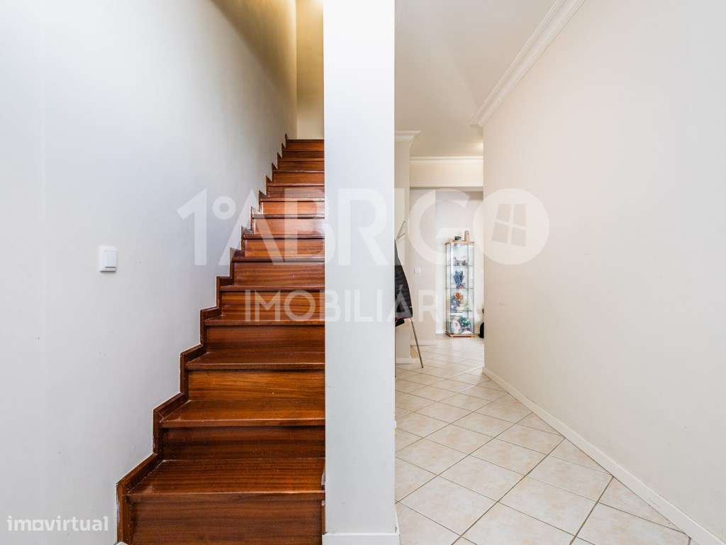 Moradia T3 Remodelada, Embra, Marinha Grande-14