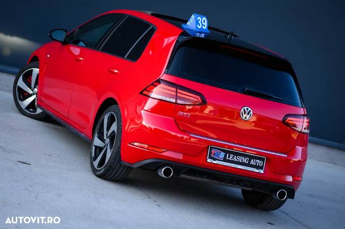 Volkswagen Golf GTI (BlueMotion Technology) - 4