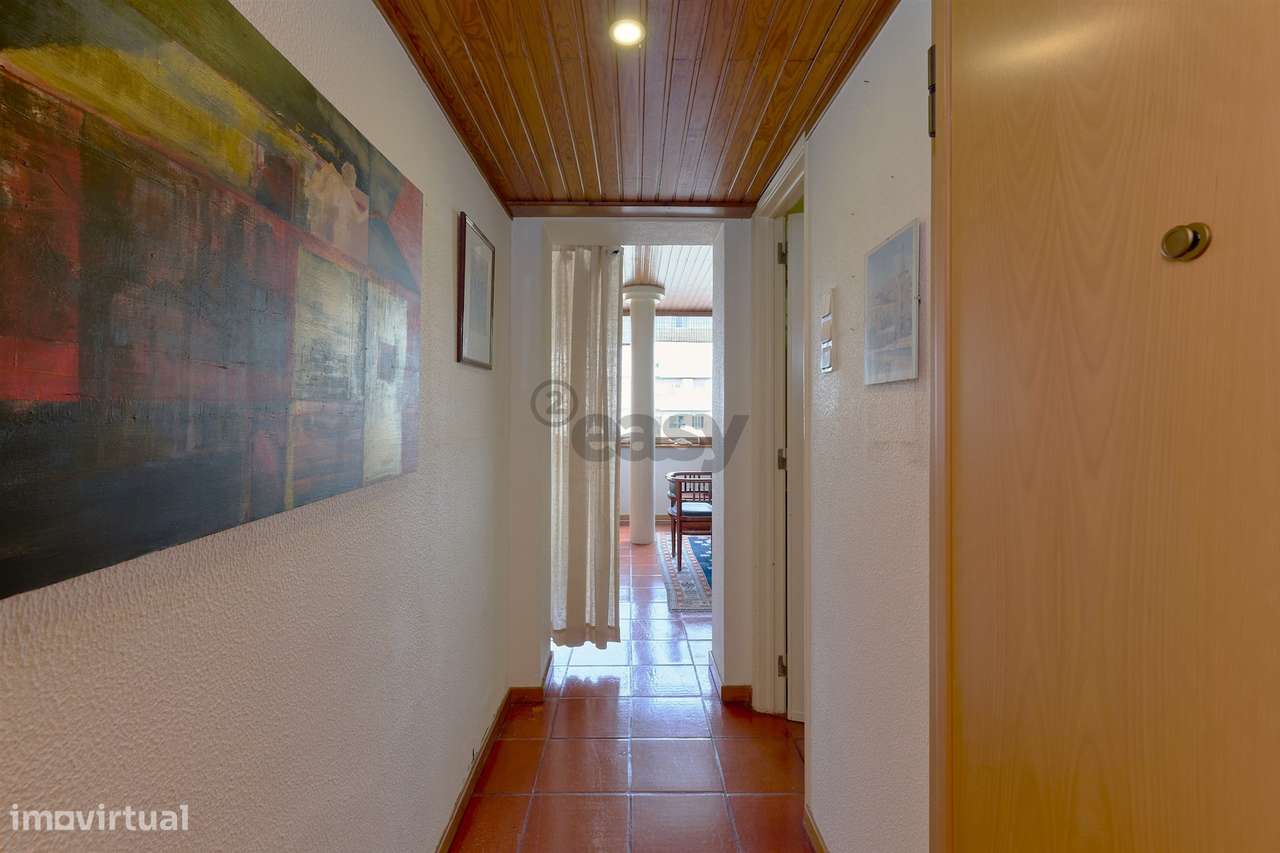 Último Piso com Vista sobre Lisboa, Garagem, Luz, Privacidade e Exclus-18