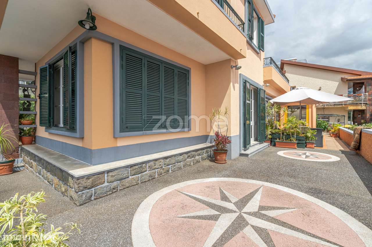 Moradia T5 em São Martinho, Funchal - Grande imagem: 4/44