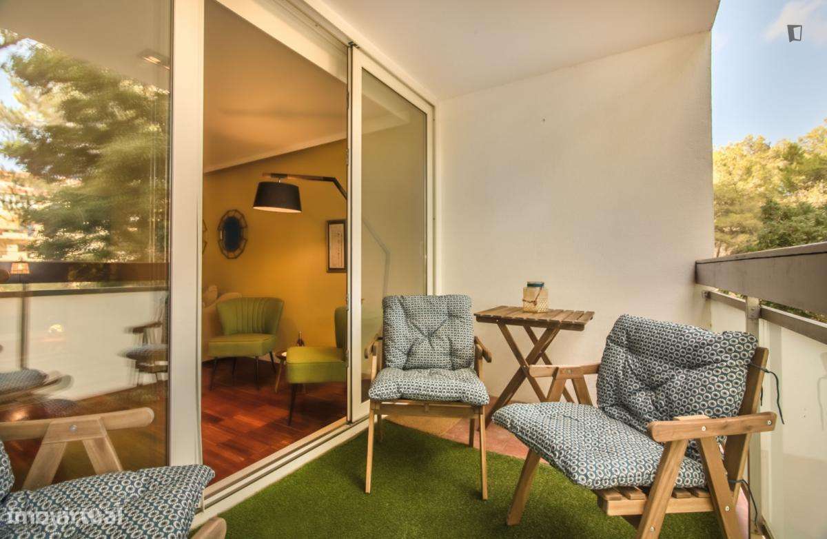 Apartamento com 3 quartos - localizado em Lisbon - Grande imagem: 2/9