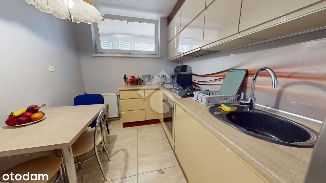 Przestronne 2 pokoje z osobną kuchnią, balkonem i piwnicą-5