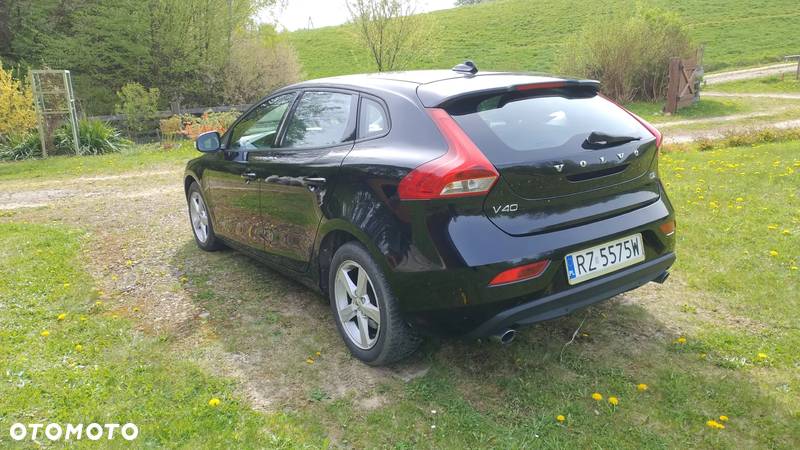 Volvo V40 D2 - 6