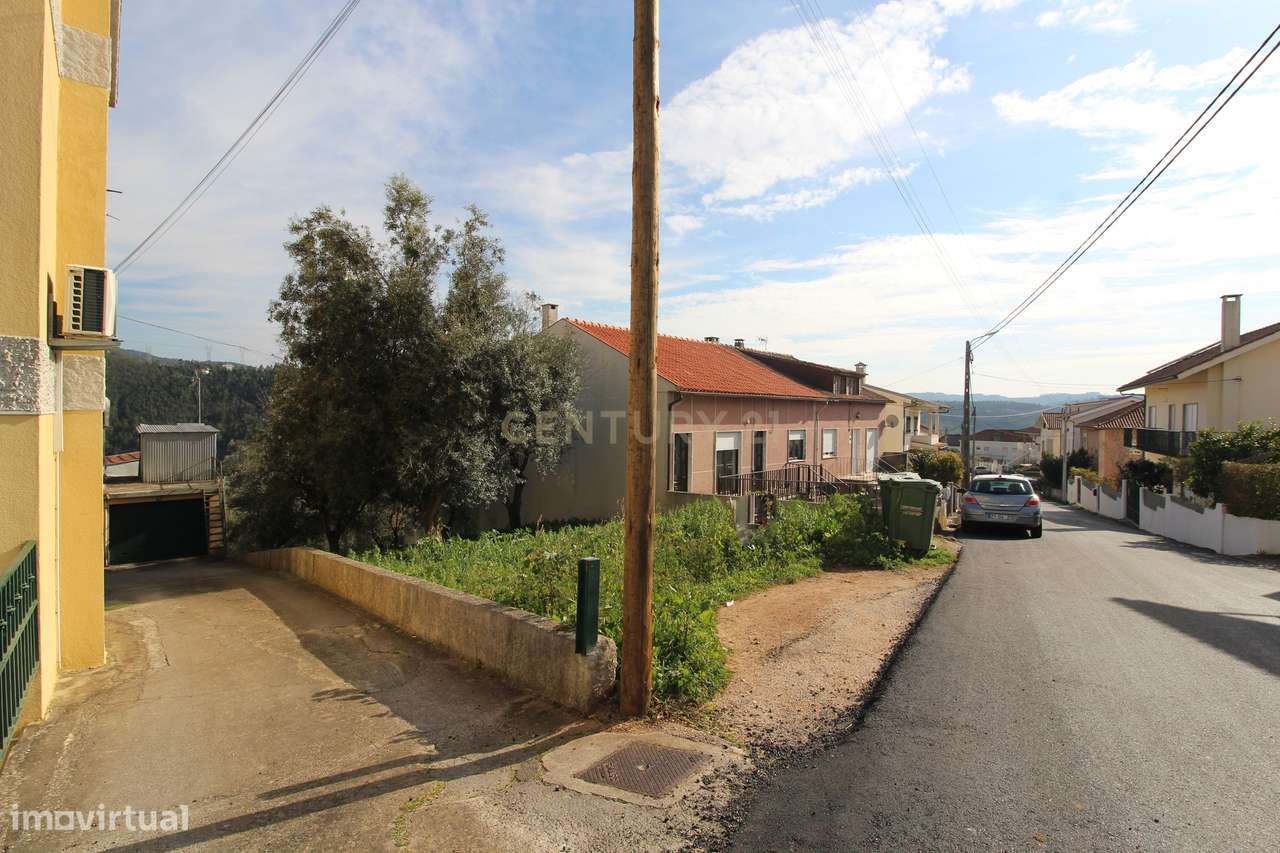 Terreno com viabilidade de construção de Moradia Unifamiliar em Ceira, - Grande imagem: 2/12