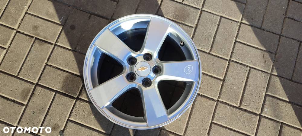 FELGI 5x105 6.5Jx16 Cali ET 39 CHEVROLET CRUZE OPEL 95831800 Komplet - 4