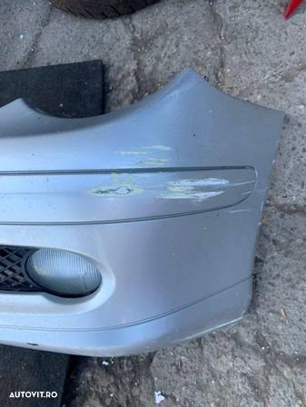 Spoiler / Bara Fata Mercedes-Benz C Class W203 2001-2007 cu Mici Defecte Cod A2038850565 - 15