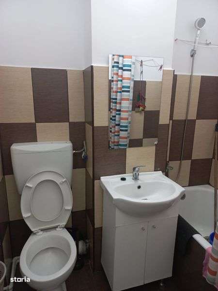 Garsoniera Piatra Neamt Zona Precista Renovata recent - Imagine principală: 5/6
