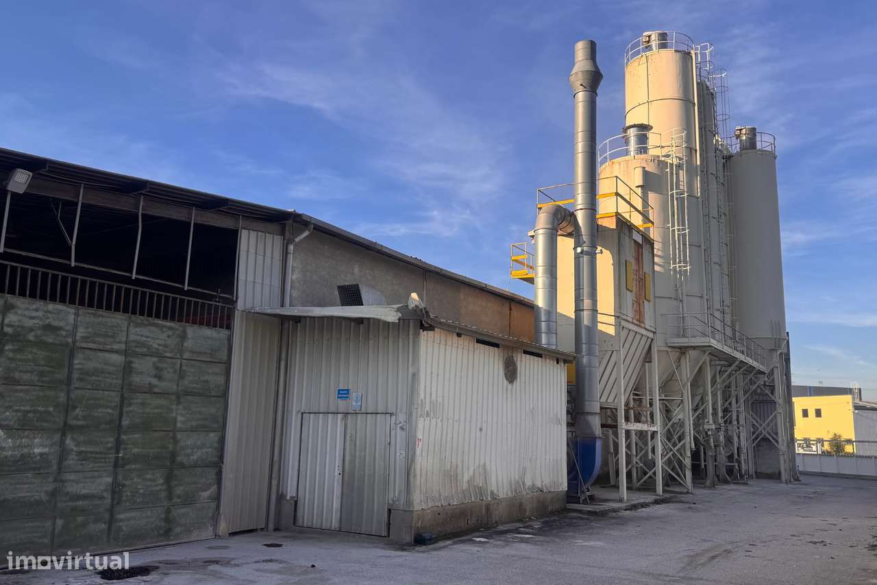 Armazém em Alféloas, Anadia-6