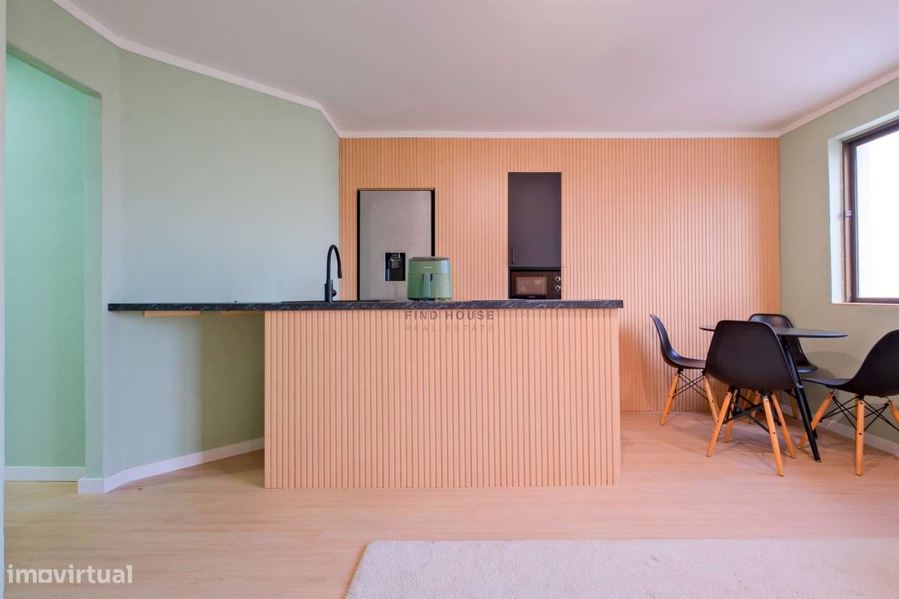 Apartamento T2 totalmente remodelado, em condomínio privado, em Vilamo-9