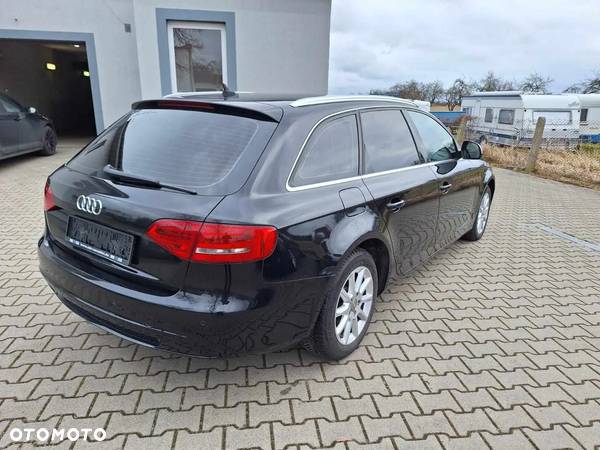 Audi A4 Avant 2.0 TDI DPF - 6