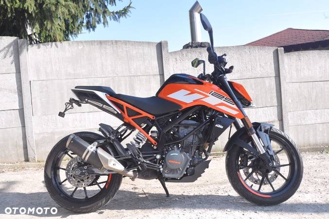 KTM Duke - 16