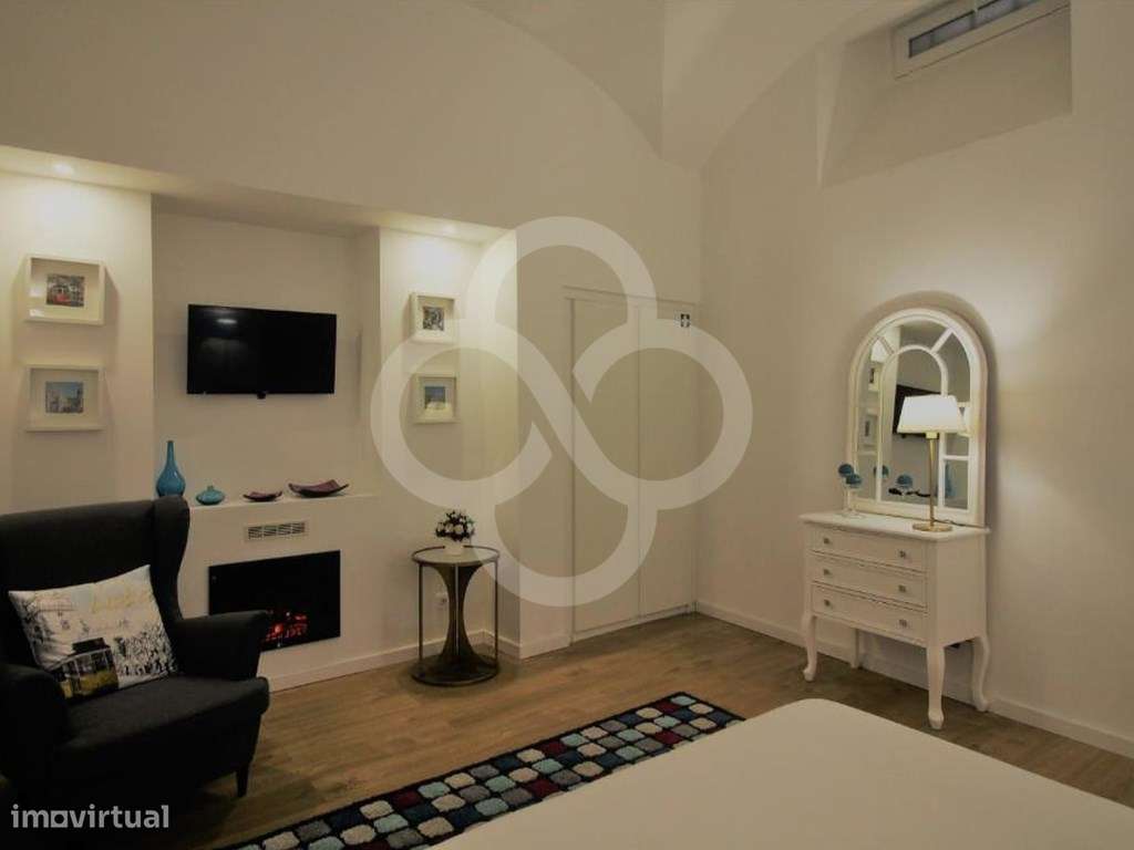 Excelente T1 remodelado e equipado no coração de Santa Catarina em ... - Grande imagem: 5/20