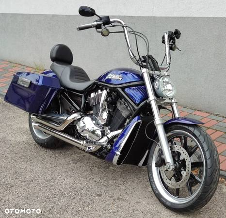 Harley-Davidson Softail V-Rod - 19