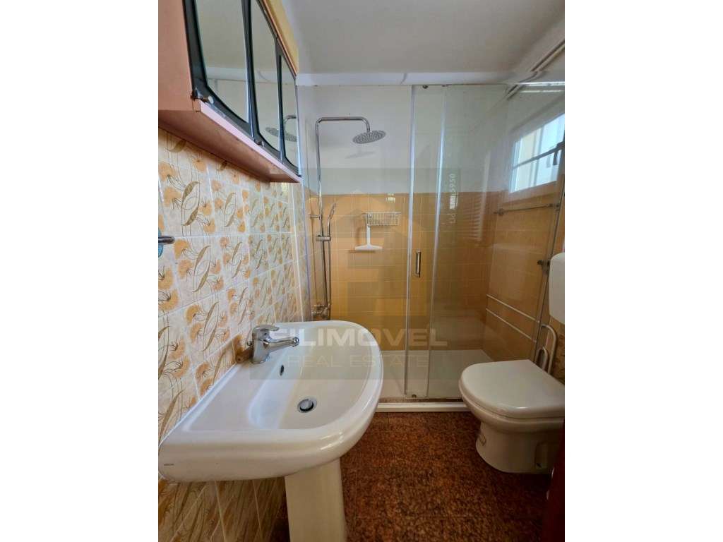 Moradia T5 Casével, Santarém-21