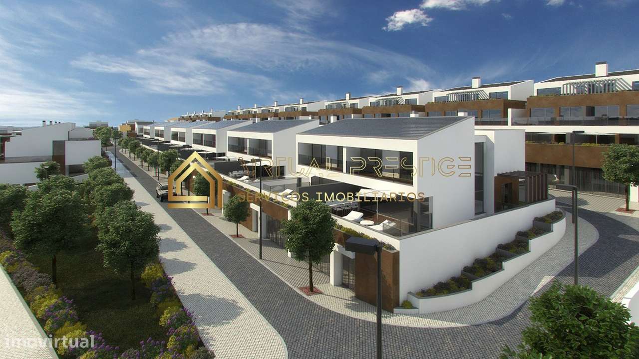 Moradia em Banda T4+1 - Pera - Nova - Garagem-8