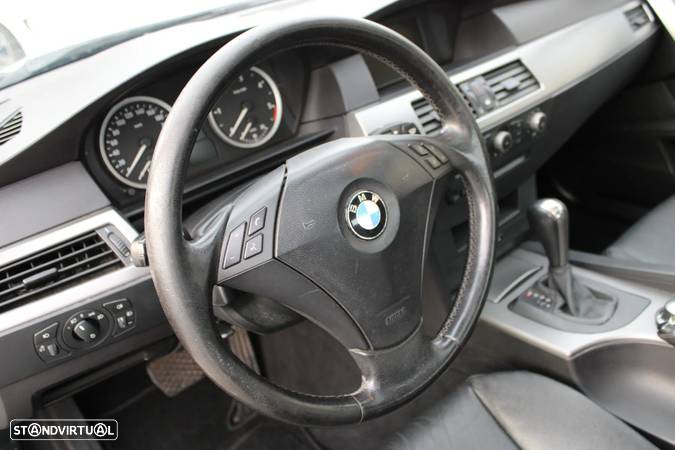 BMW 525 dA Touring - 6